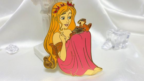 Buy Custom Hard Enamel Lapel Pin with 1.5mm Thickness and Butterfly Clutch for Business Gifts online manufacture