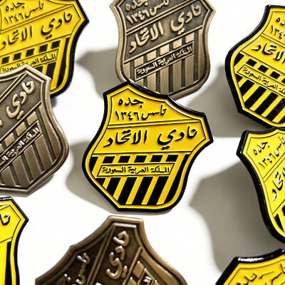 Buy Wholesale custom lapel pins in 35mm, 1.5mm thickness, with quick sample time of 5-7 days. online manufacture