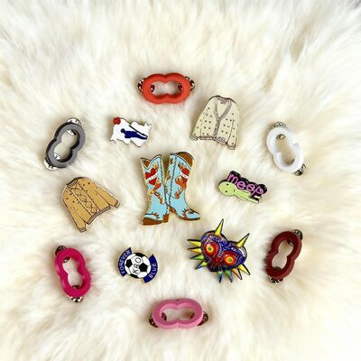 Buy Custom Design Lapel Pins with Hard/Soft Enamel Finish and UV Printing for Branding online manufacture