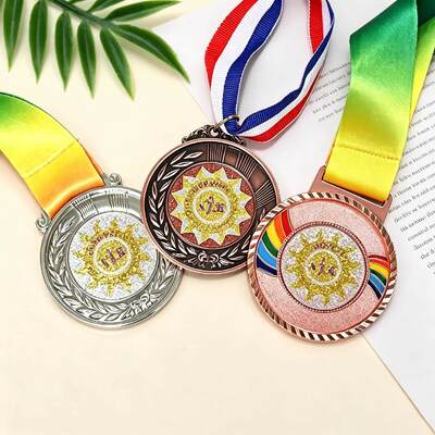 Buy Custom 3D Zinc Alloy Gold Plated Sports Medal with Ribbon for Marathon and Bodybuilding online manufacture