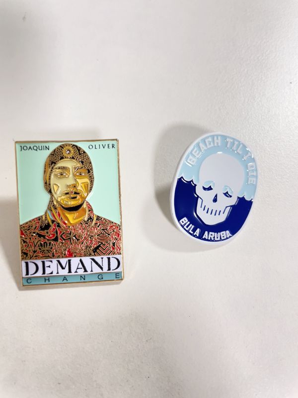 Cartoon Anime Custom Metal Lapel Pin Badge Manufacturer Design Your Own Custom Made Soft Hard Glitter Enamel Pin