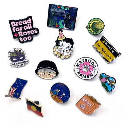 Bulk High Quality Customized Logo Soft Enamel Lapel Pin Metal Badge with 1.5mm Thickness