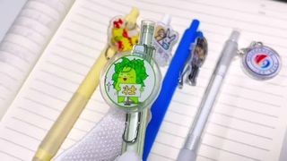 Promotion Custom Acrylic PVC Soft 2d 3d Rubber Pens Cartoon Detachable Patches Gel Ballpoint Pens Cu