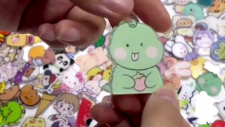 Cute Acrylic Brooch Pins for Bags, Hoodies & Hats - Kawaii Gift for Girls